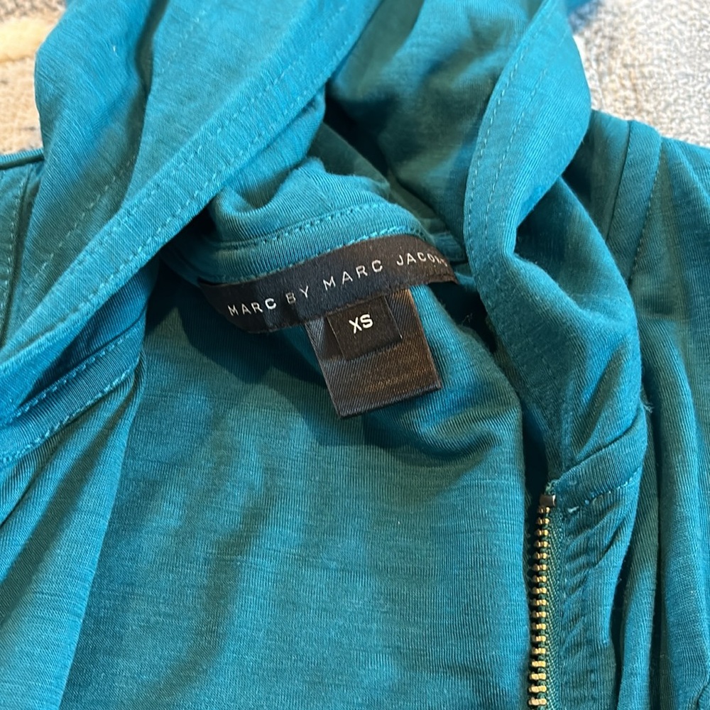 Marc Jacobs Zip Up - Picture 2 of 2